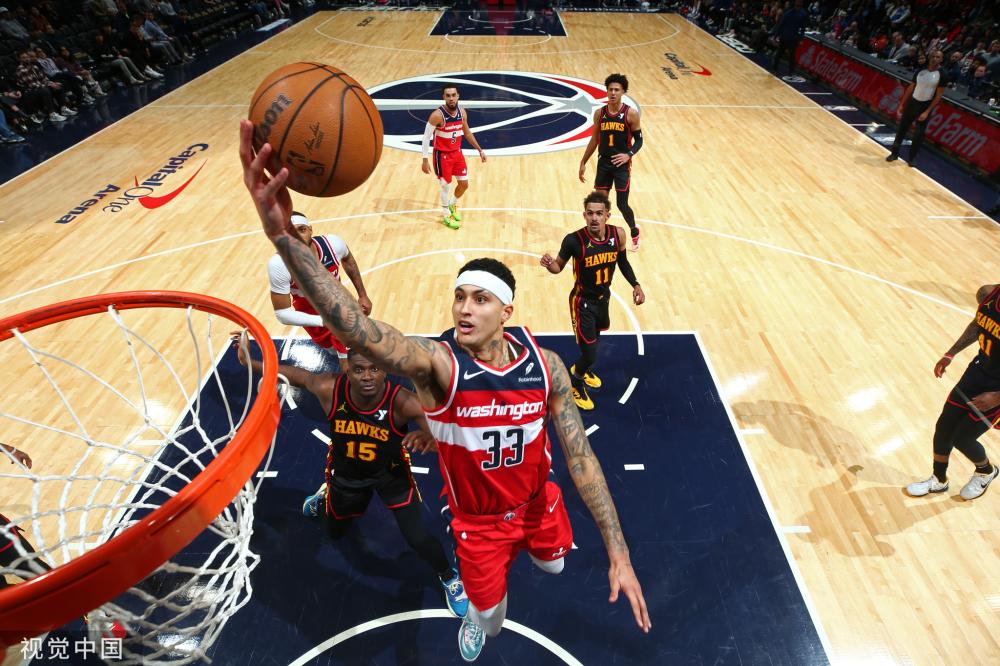 多种有利因 多种有利因