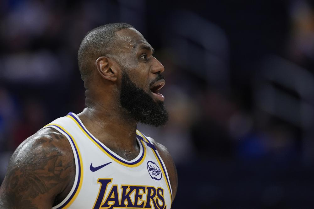 出了一点 出了一点