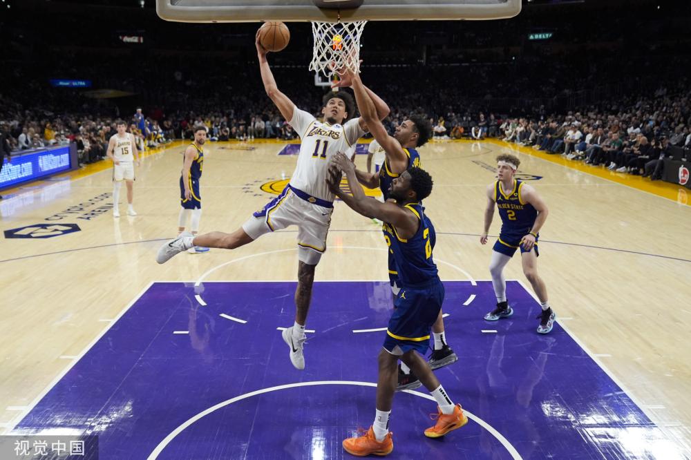 位列队史同 位列队史同